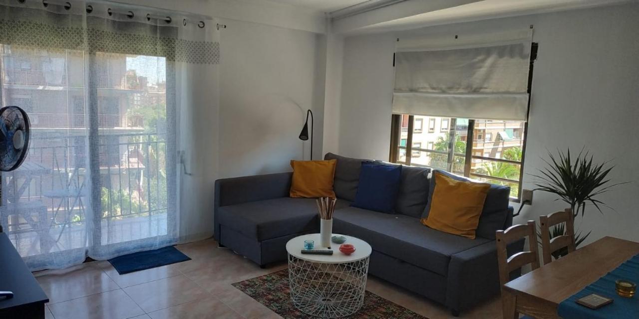 Cozy & Bright Flat At The Entrance Of Old Valencia Apartamento Exterior foto